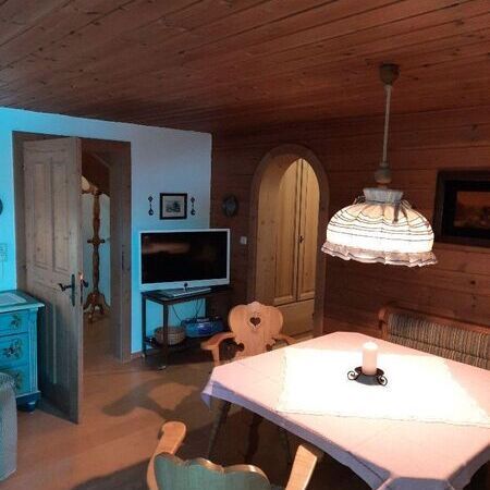 Nr. 8 "Alpenveilchen"